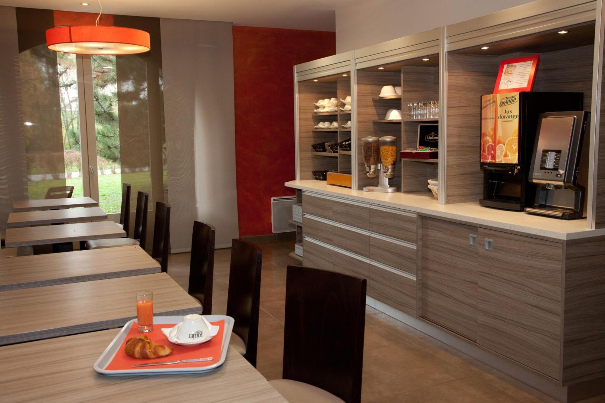 Logis Albhotel Grill Alby-sur-Cheran Exterior foto