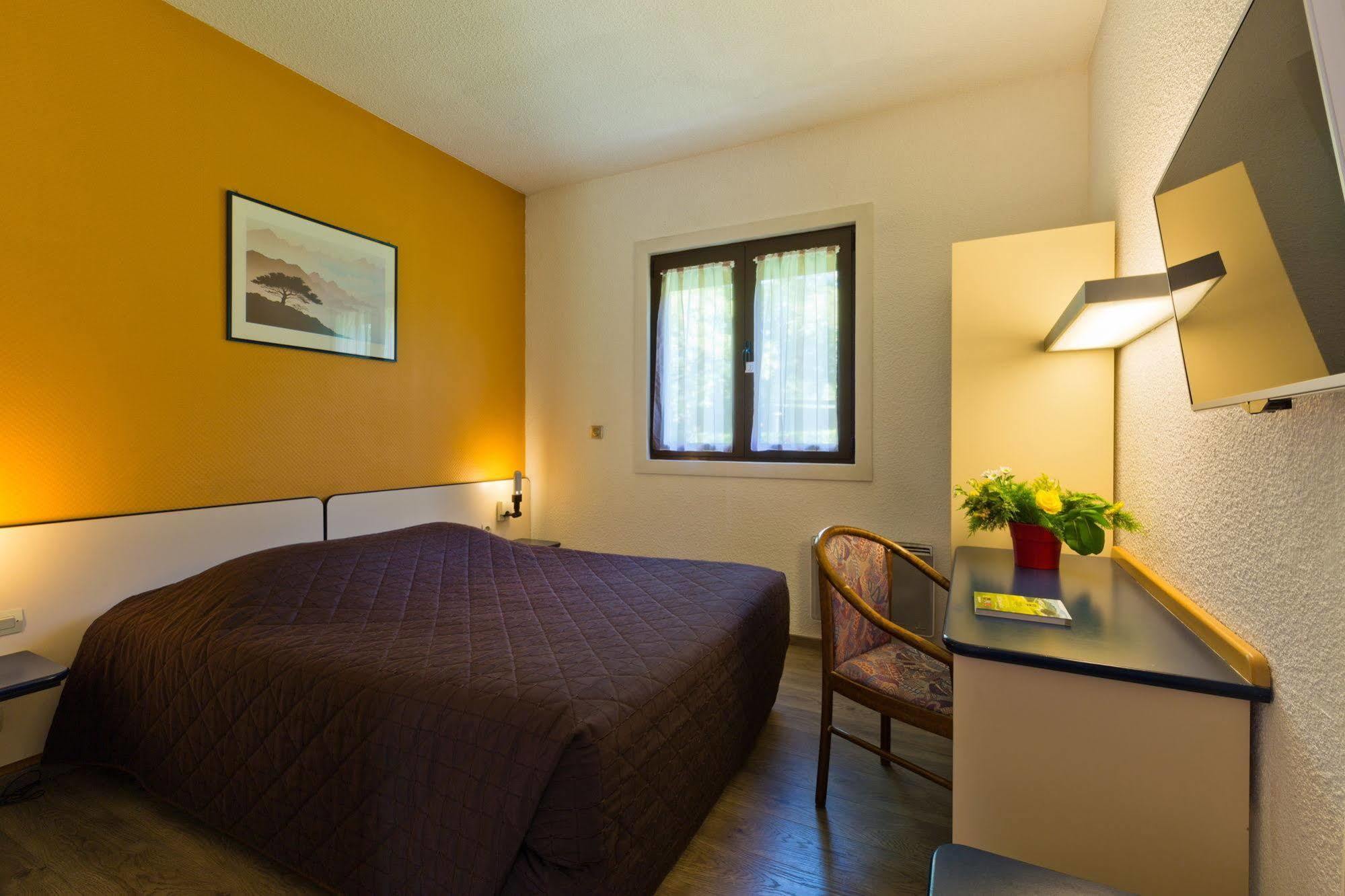 Logis Albhotel Grill Alby-sur-Cheran Exterior foto